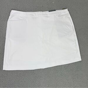 PGA Tour White Stretch Golf Skort with Subtle Front Pockets